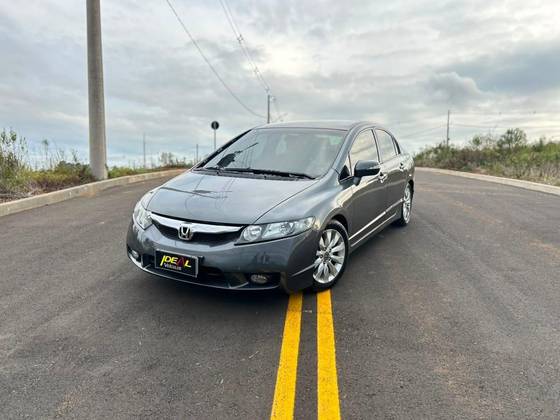 HONDA CIVIC 1.8 LXL 16V FLEX 4P MANUAL HONDA CIVIC 1.8 LXL 16V FLEX 4P MANUAL